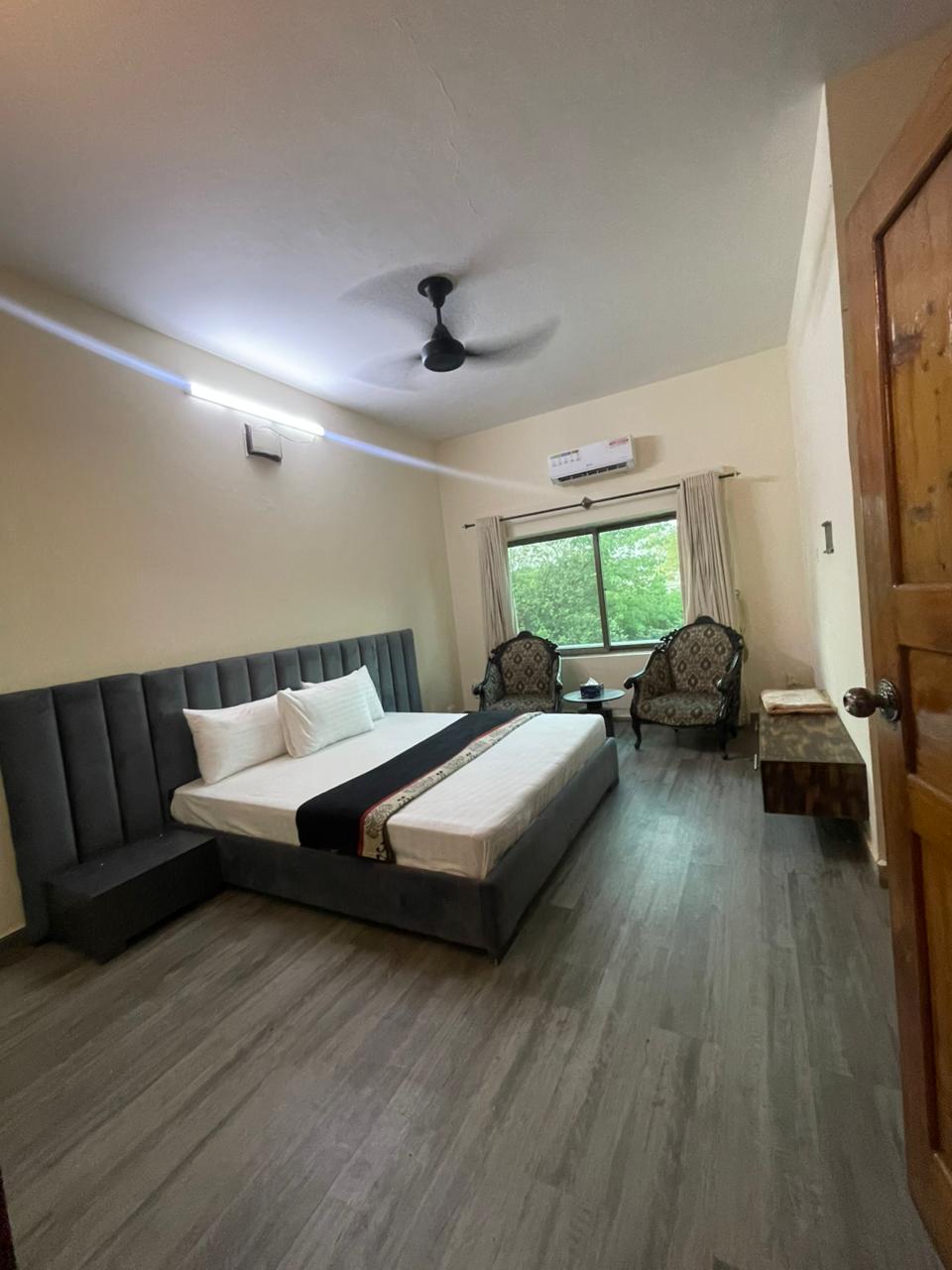 SkyBnB G-13/3 Islamabad | Economy Room | 2 Guests