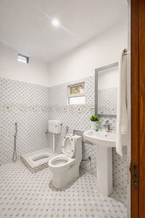 601-G9-9/1 Single Bed 2 Person Stay Rs. 6890