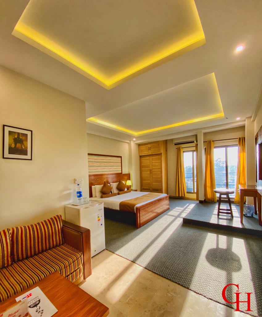 F4 – 1 Master Bed + 2 Single Beds | Galaxy Lodge  Price: PKR 11,000 / night Capacity: 4 Guests