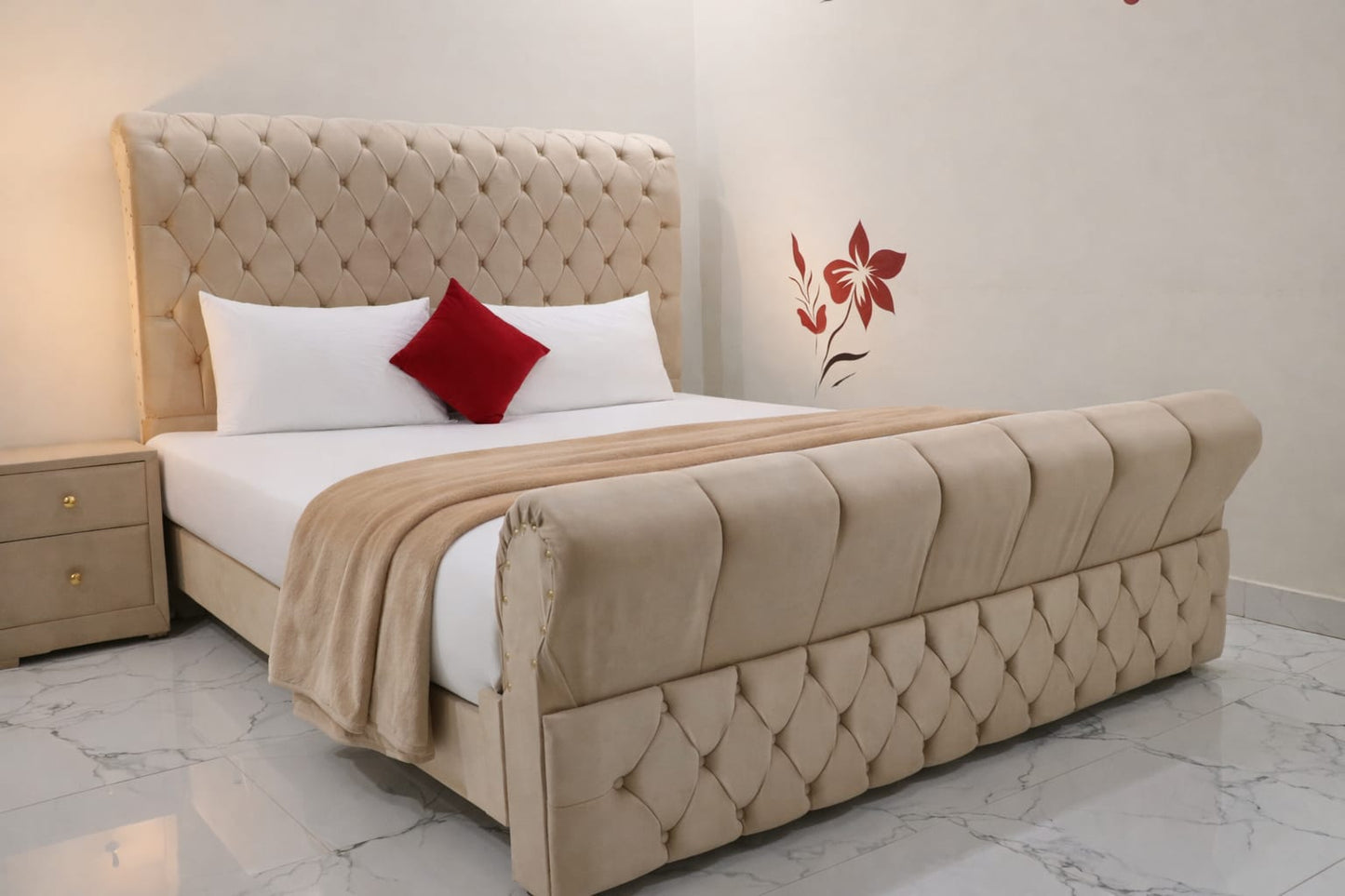 Family Deluxe Suite | 4 Adults + 2 Kids | 601- G9/1 Islamabad | SkyBnB