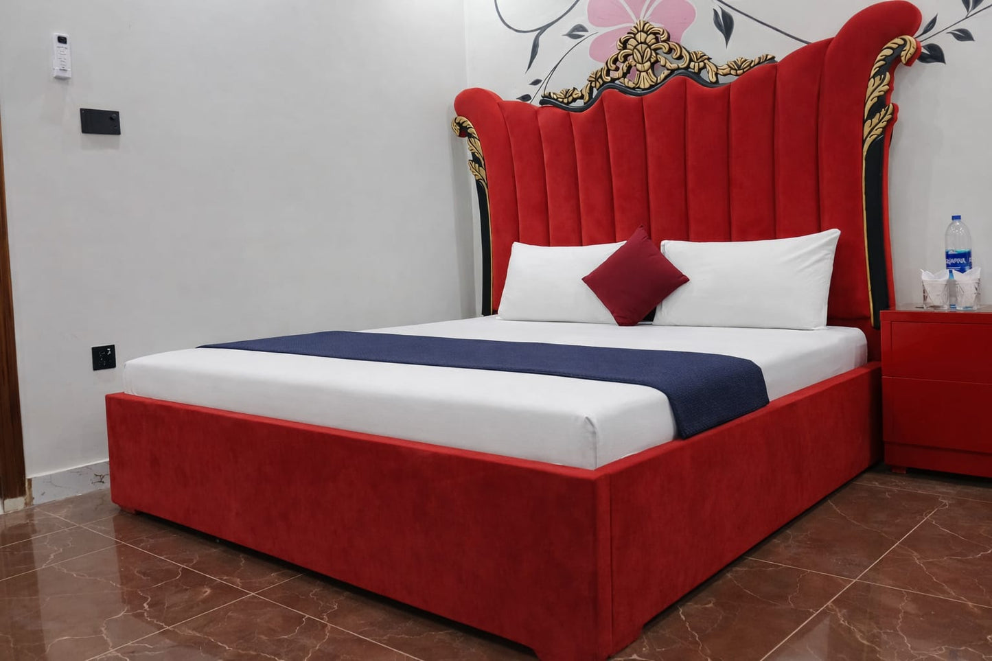 Family Deluxe Suite | 4 Adults + 2 Kids | 601- G9/1 Islamabad | SkyBnB