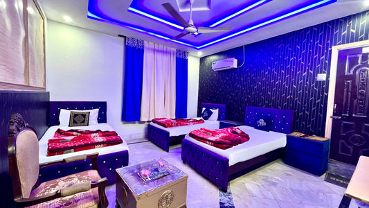 B-4 Standard Room 3 Single Bed 3-4 Person occupancy
