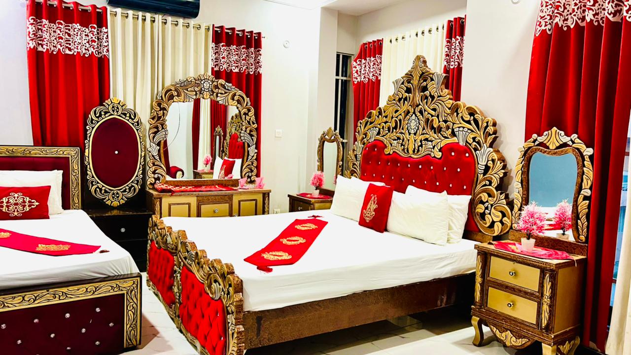 Family Suite Room 131-132 | G-9 Islamabad | 2 Master Beds + 1 Single Bed | Rs. 13,900 / Night | Sky BnB