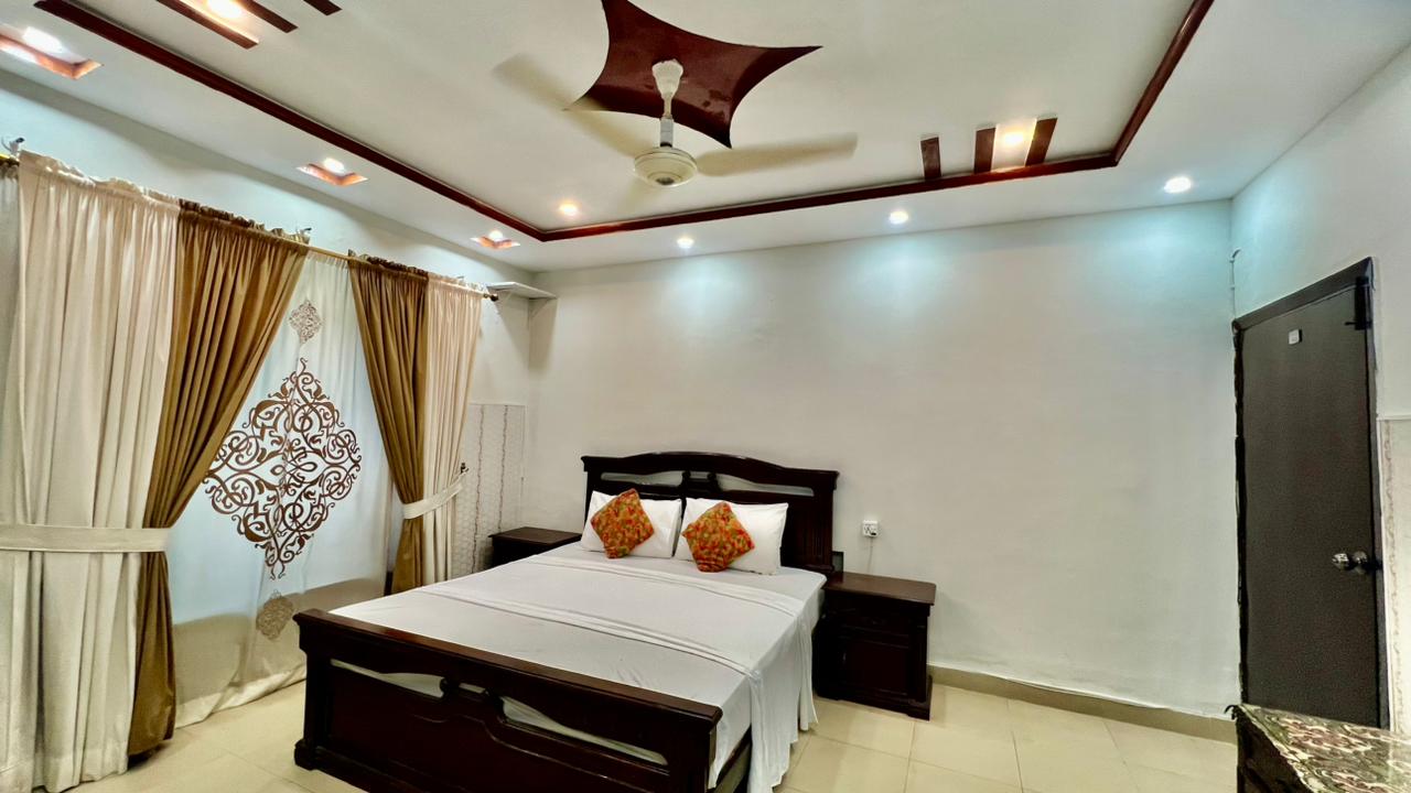Family Room | 4 Guests | F-7/1 Islamabad | Daily Stay from Rs. 12,900 | SkyBnB