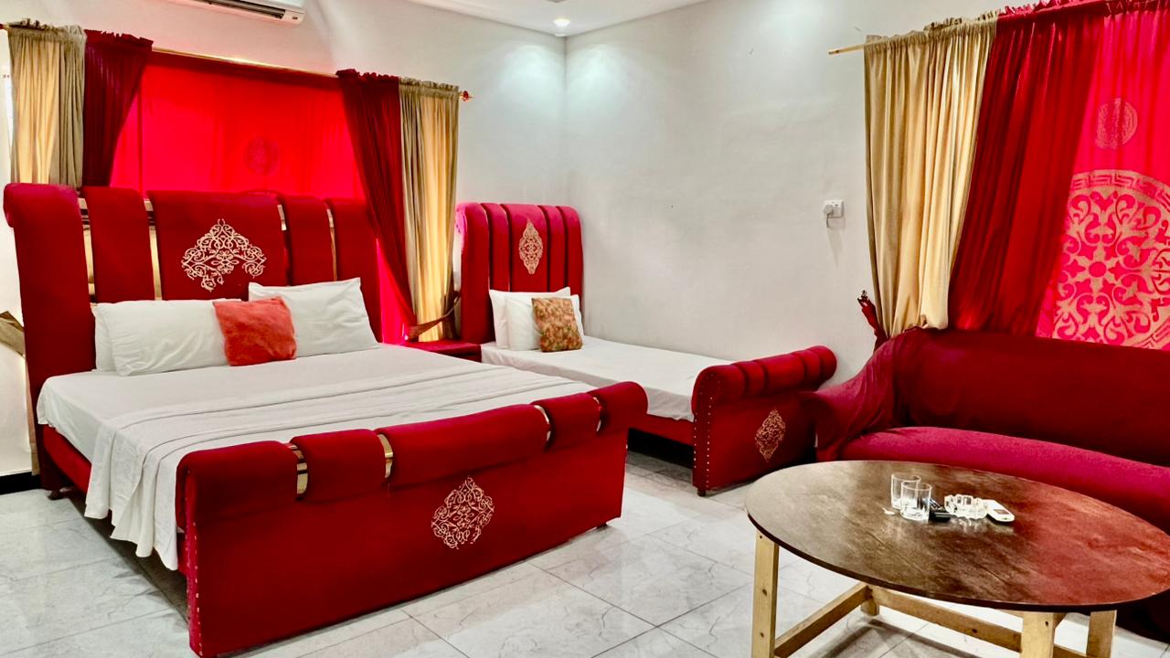Family Room | 4 Guests | F-7/1 Islamabad | Daily Stay from Rs. 12,900 | SkyBnB