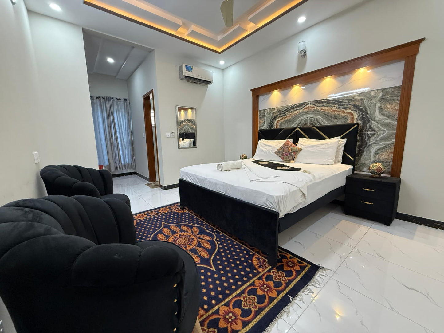 Family Room | Master Bed + Single Bed | 3–5 Guests | G-13 Islamabad | Daily Stay from Rs. 8,900 | SkyBnB