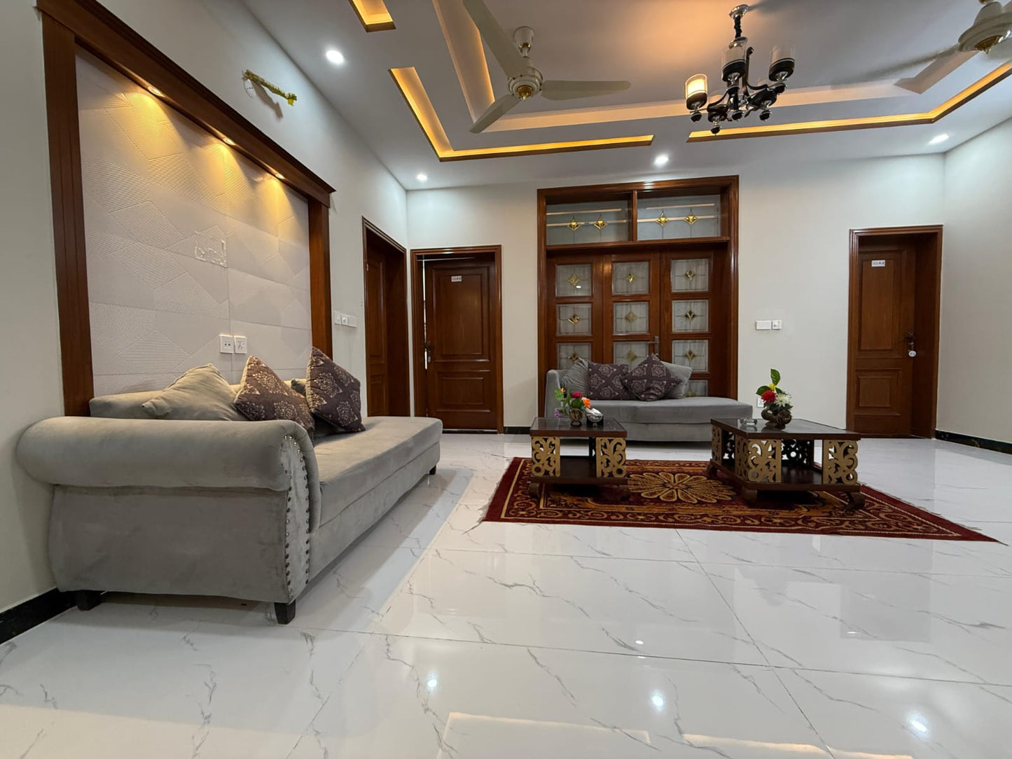 Family Room | Master Bed + Single Bed | 3–5 Guests | G-13 Islamabad | Daily Stay from Rs. 8,900 | SkyBnB