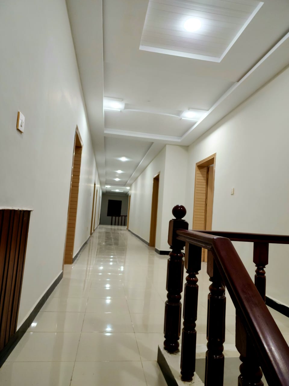 SkyBnB F-7/4 Islamabad | Standard Single Room | 2 Guests