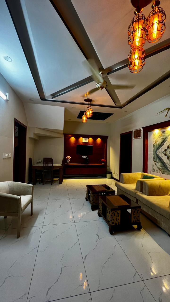 Spacious Master Bedroom | 2–3 Guests | G-13/3 Islamabad | Daily Stay from Rs. 5,900 | SkyBnB