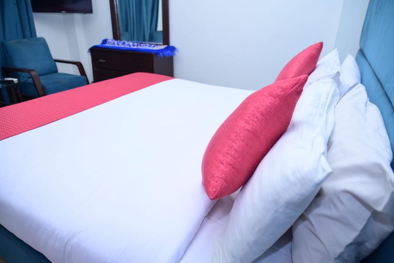 SkyBnB F-7 Islamabad | Master Bed Room | 2 Guests