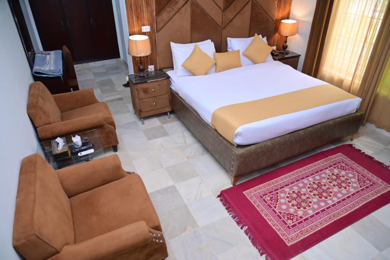 SkyBnB F-7 Islamabad | Master Room | 1 Master Bed | 2 Guests