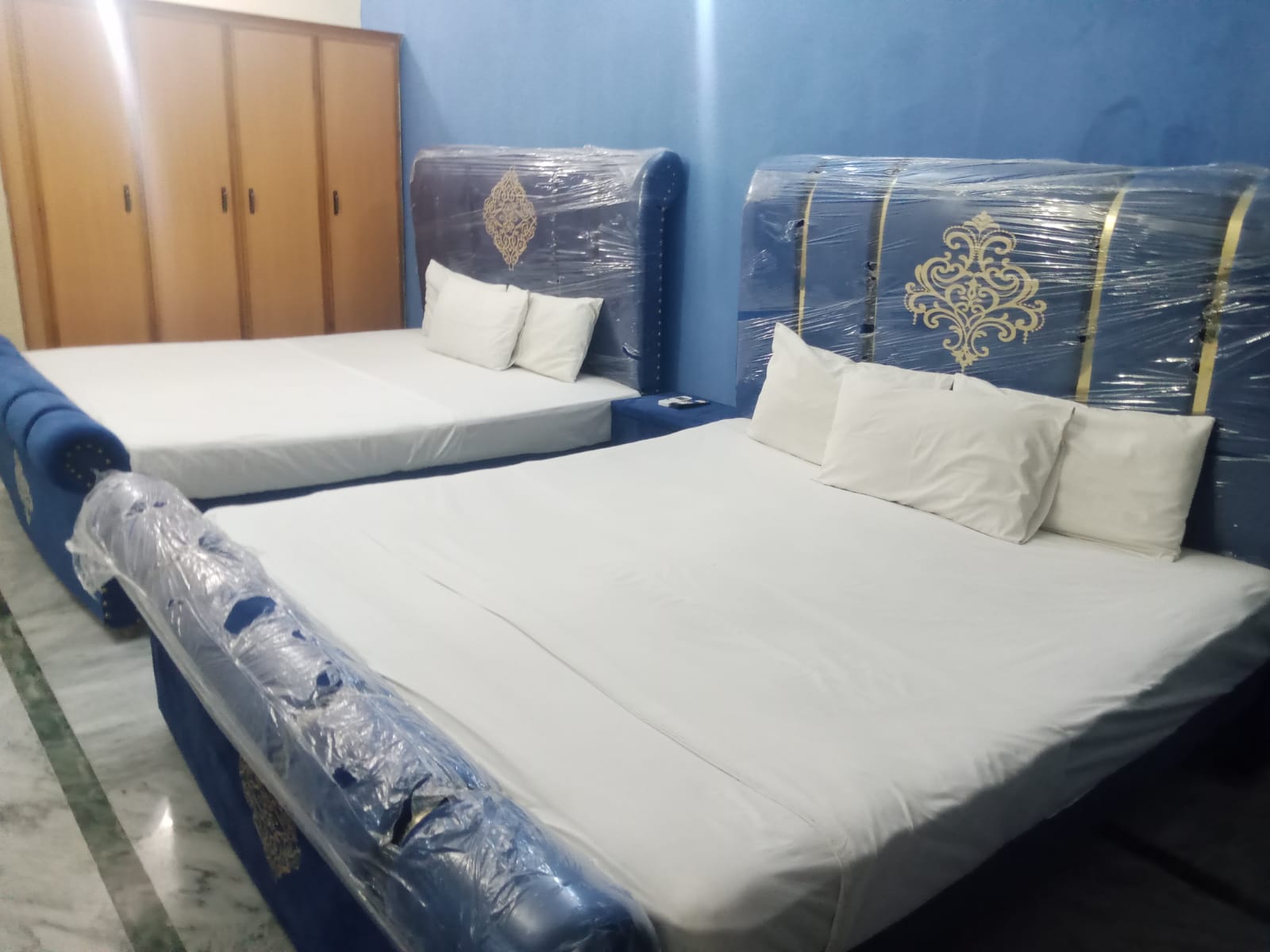 SkyBnB G-9/3 Islamabad | Family Room | 2 Master Beds | 4 Guests