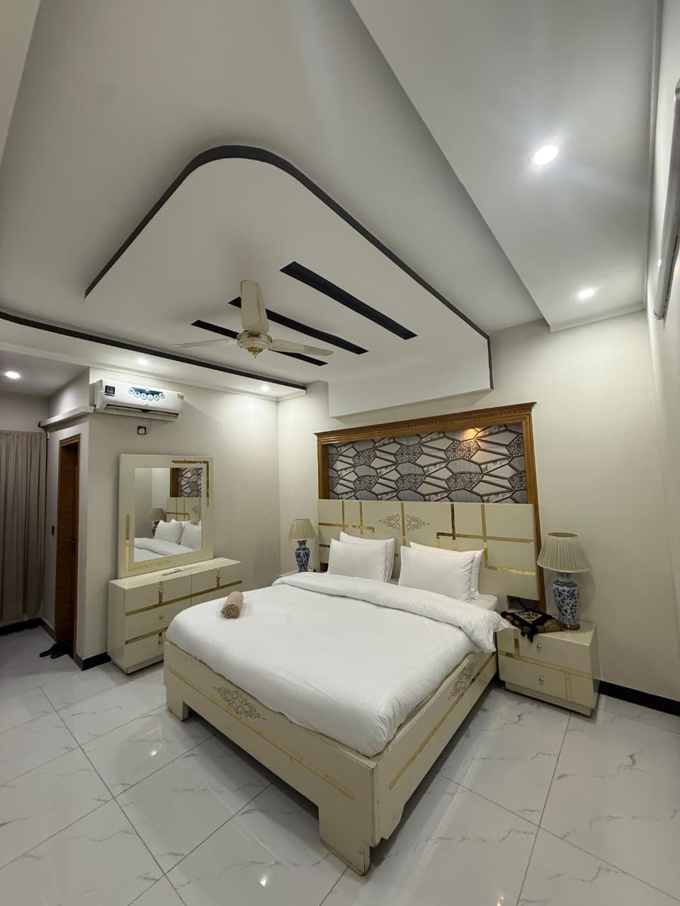 SkyBnB G-13/3 Islamabad | Master Room | 1 Master Bed | 2 Guests
