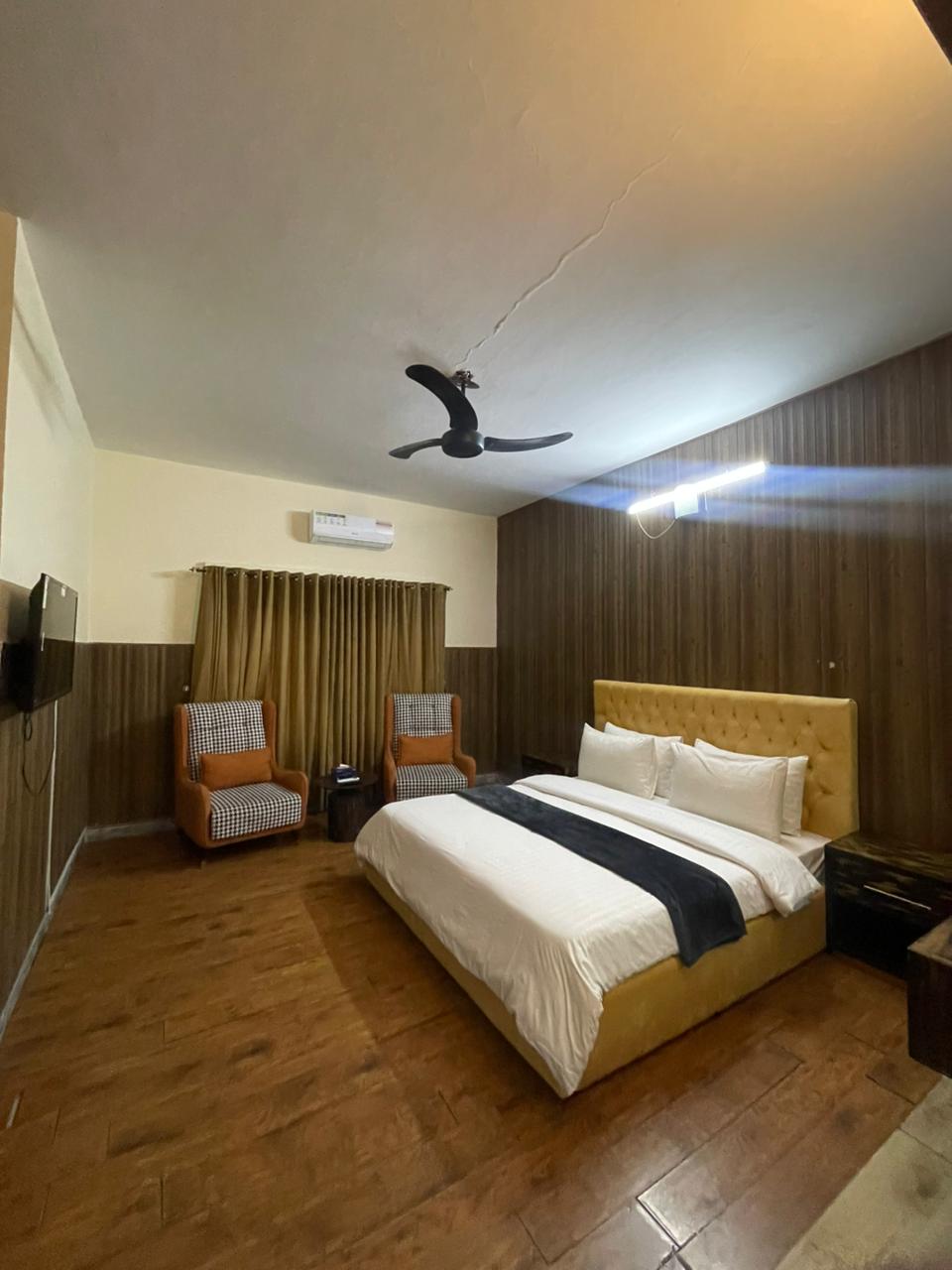 SkyBnB G-13/3 Islamabad | Master Room | 2 Guests | 1 Master Bed