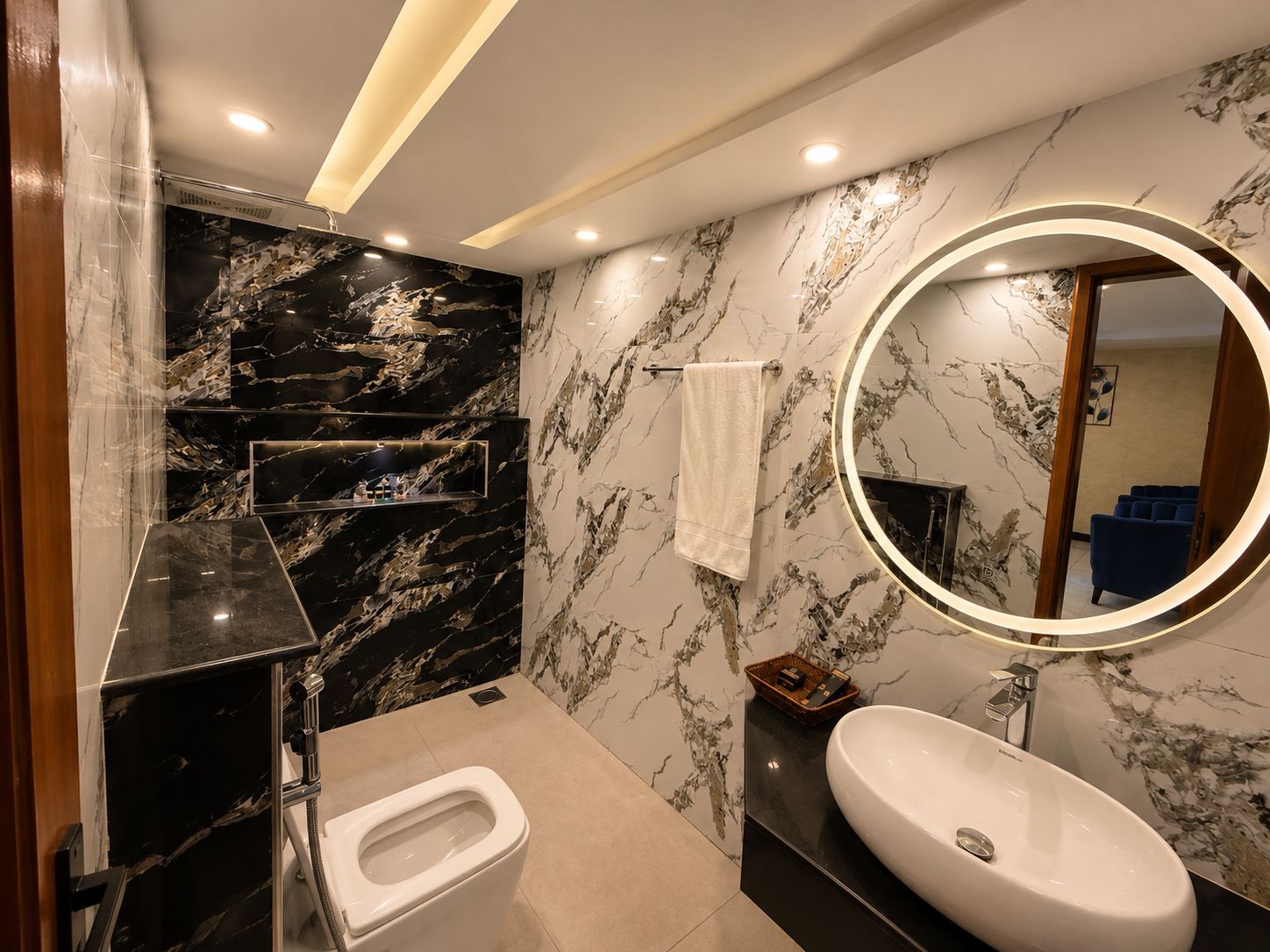 SkyBnB F-7/1 Islamabad | Family Room | 6 Guests
